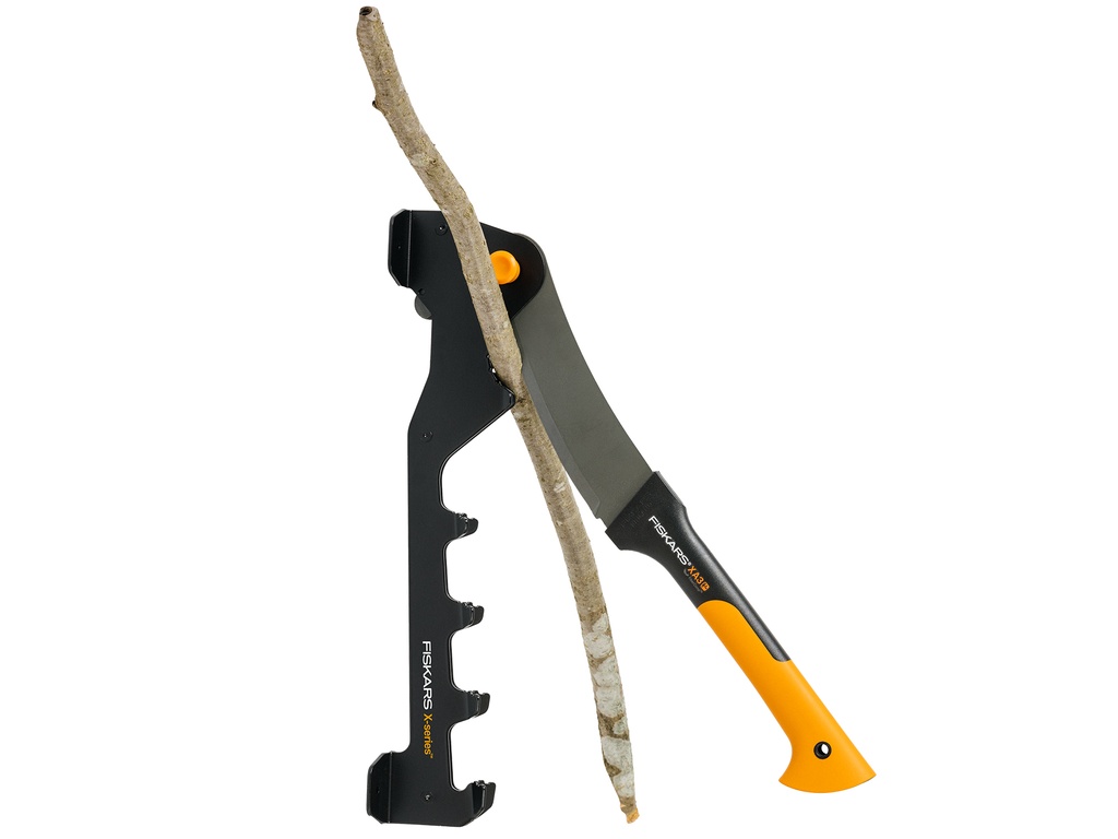 Houtklover FISKARS X-Serie voor wandmontage, met kapmes