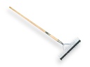 Râteau scarificateur ATLAS galvanisé 11/21 dents 36 cm, avec manche IKAPE 150 x 2,8 cm. FSC 100%