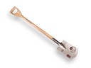 IDEAL-Doppefederspaten aus einem Stück, 1006 nr.2. Poliertes Blatt 17,5 x 28 mit Eschen Vollholz D-Stiel